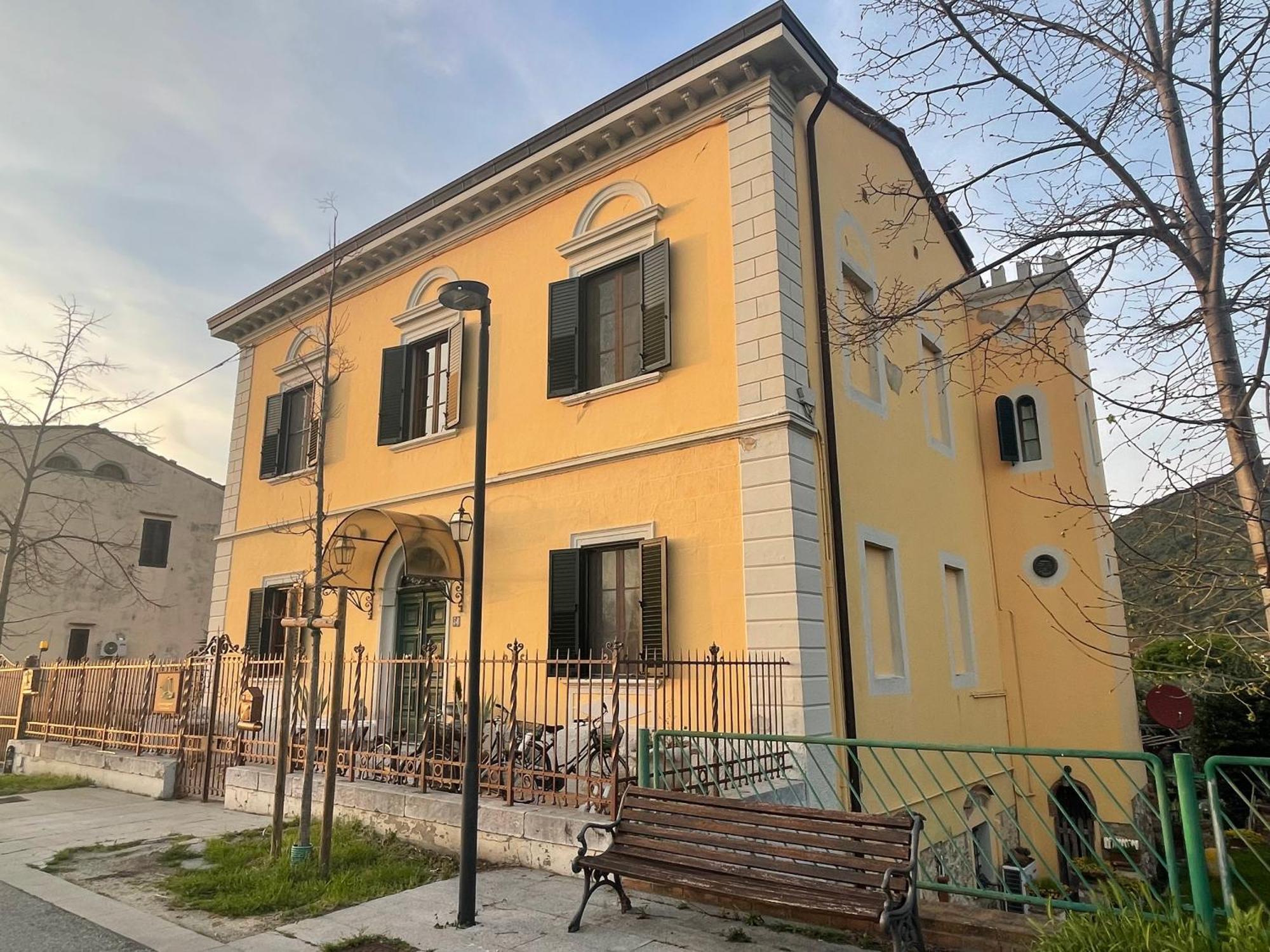 La Casa Sul Lungarno Appartement Uliveto Terme Buitenkant foto